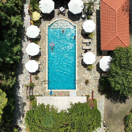 Agrili Apartments & Rooms Элия Экстерьер фото