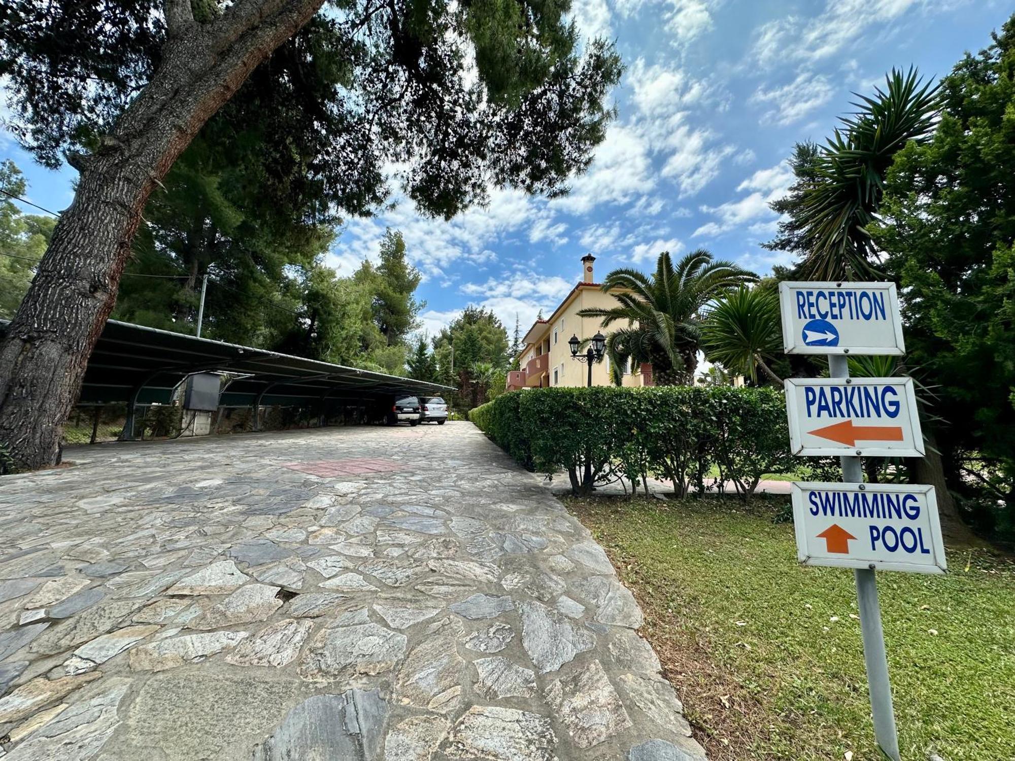 Agrili Apartments & Rooms Элия Экстерьер фото